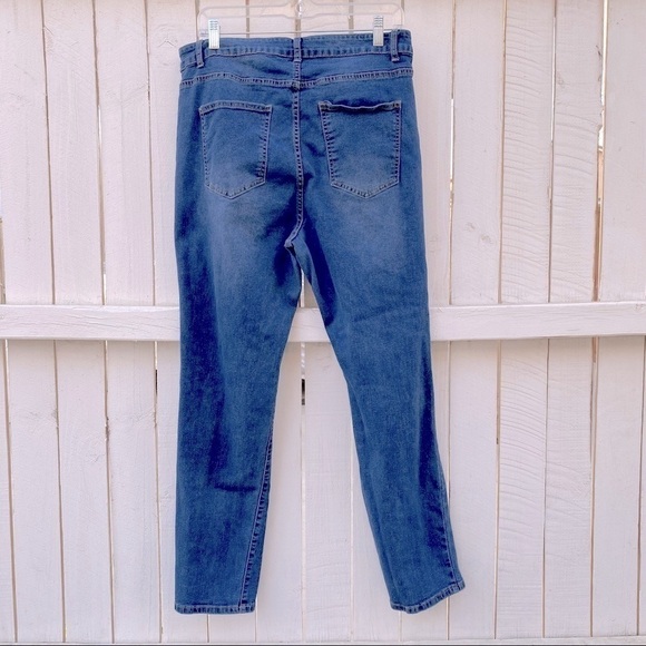 Emery Rose High Waist distressed jeans Size 1XL - Picture 6 of 10